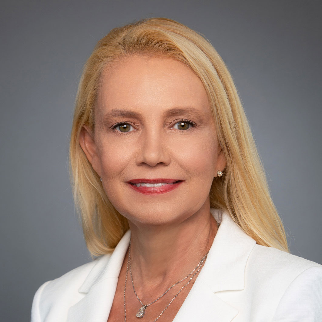 Martha McGill, MBA, MHA, Senior Vice President, Chief Administrative Officer of 乐播传媒 Children芒  s Hospital Florida and Chief Operating Officer, Florida Network Operations
